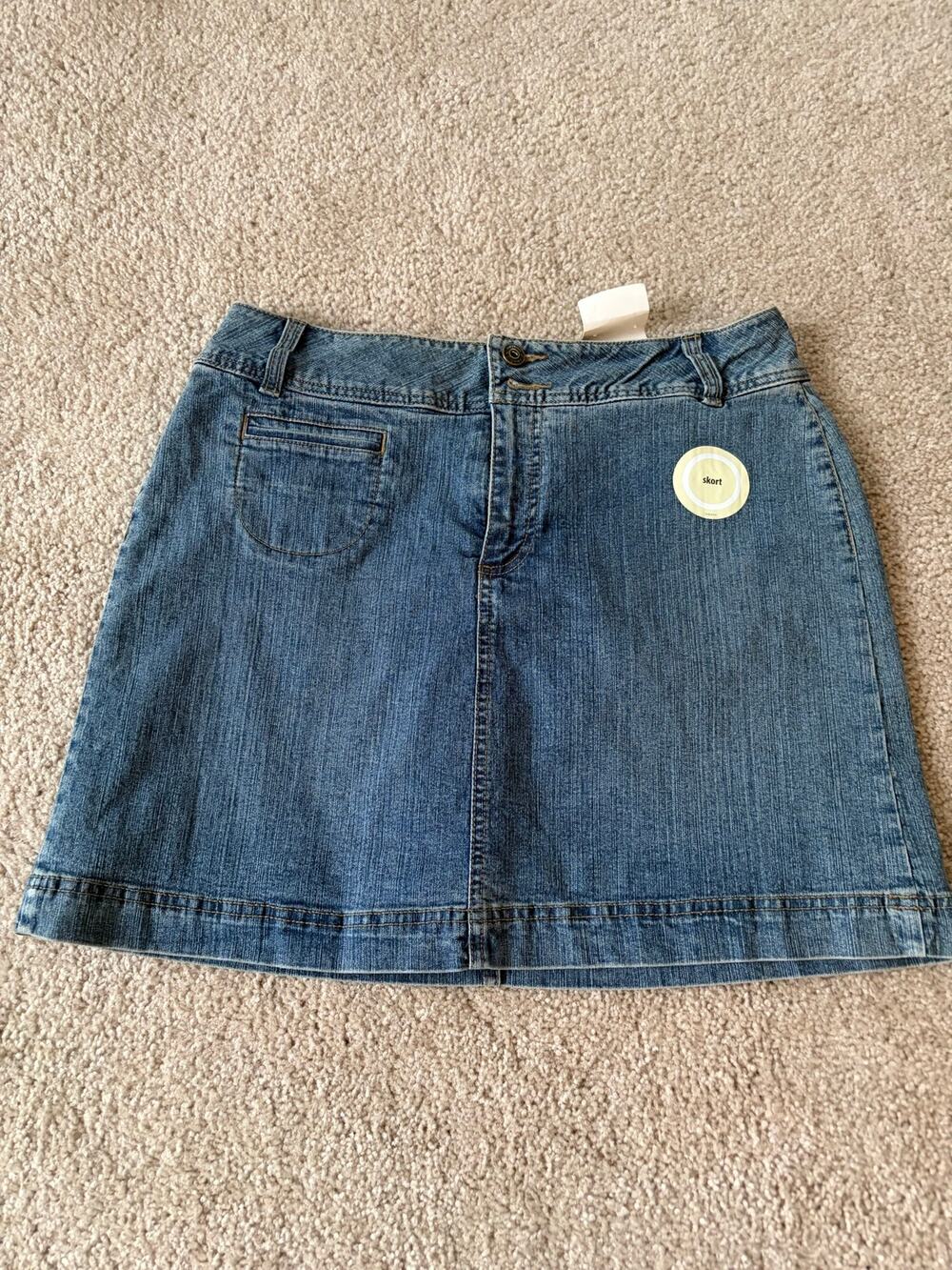 New st. John’s Bay women’s denim skort